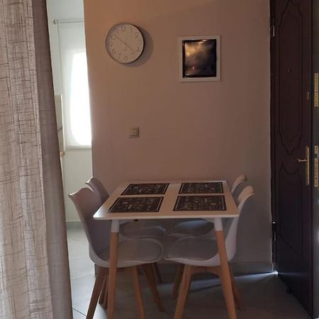 Michalis, 2-Bedroom Apartment In Saranda Экстерьер фото