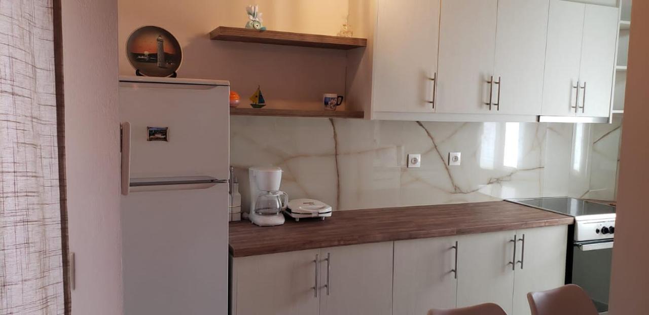 Michalis, 2-Bedroom Apartment In Saranda Экстерьер фото